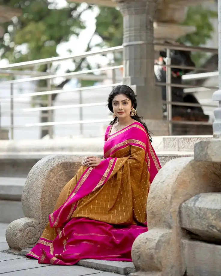 KPR 287 Mustered Color Yellow Soft Lichi Silk Saree with Jacquard Work. Best Price ₹1449. Delivery 4-6 Working Days. Shop now. | Designer Sarees, Modern Digital sarees, Sarees, Bollywood Sarees, Creative Sarees, Embroidered Sarees, Ethnic Saree, Party Wear Sarees