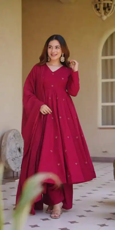 PNF 1292 Pink erfect for Wedding, Party, Temple Visit, Makar Sankranti, Housewarming – Affordable Price ₹2399. Delivery 4-6 Work | Anarkali Suits, Bollywood Anarkali, Creative-Anarkali, Designer Anarkali, Embroidered Anarkali, Party Wear Anarkali, Salwar suit