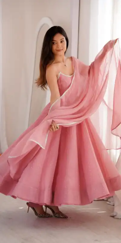 KB 287 Pink Crunchy Silk Salwar Suit Perfect for Wedding, Party, Onam, Housewarming, Karwa Chauth – . Get it for ₹1999. Delivery 4-6 Working Days. | Anarkali Suits, Bollywood Anarkali, Creative-Anarkali, Designer Anarkali, Embroidered Anarkali, Party Wear Anarkali