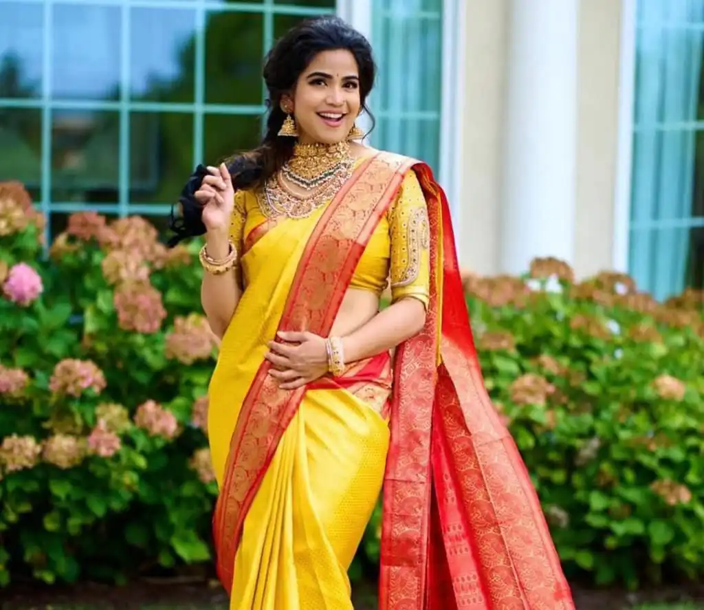KP 2092 Yellow Color Yellow Soft Lichi Silk Saree with Jacquard Work. Best Price ₹1449. Delivery 4-6 Working Days. Shop now. | Designer Sarees, Modern Digital sarees, Sarees, Bollywood Sarees, Creative Sarees, Embroidered Sarees, Ethnic Saree, Party Wear Sarees