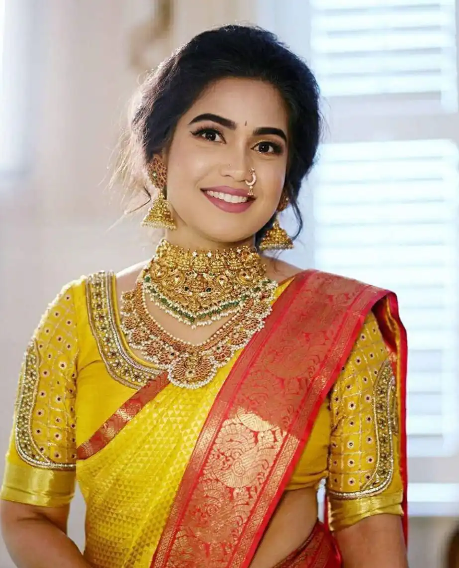 KP 2092 Yellow Color Yellow Soft Lichi Silk Saree with Jacquard Work. Best Price ₹1449. Delivery 4-6 Working Days. Shop now. | Designer Sarees, Modern Digital sarees, Sarees, Bollywood Sarees, Creative Sarees, Embroidered Sarees, Ethnic Saree, Party Wear Sarees