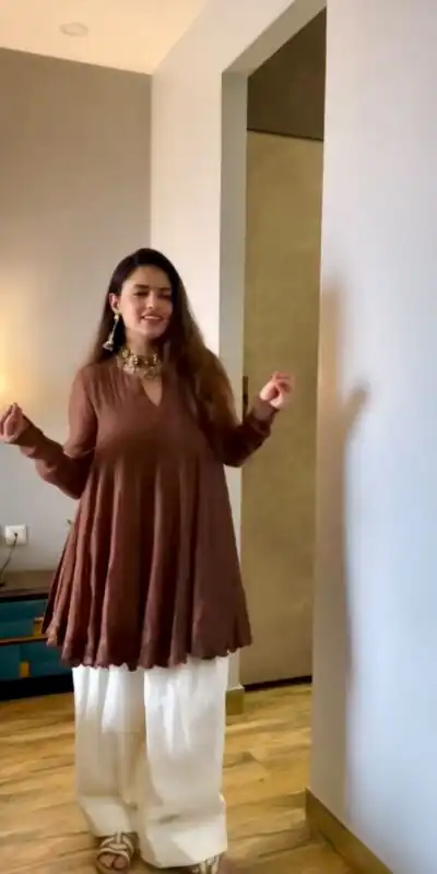 ST 248 Brown Brown Mal Chanderi Salwar Suit Perfect for Wedding, Party, Baisakhi, Housewarming, Sangeet – Introductory Price ₹1899. Delivery 4-6 Working D | Jump Suits, Salwar suit, Casual Suits, Creative suits, Designer Suits, Palazzo Suits, Party Wear Suits, Patiala Suits, Straight Suits