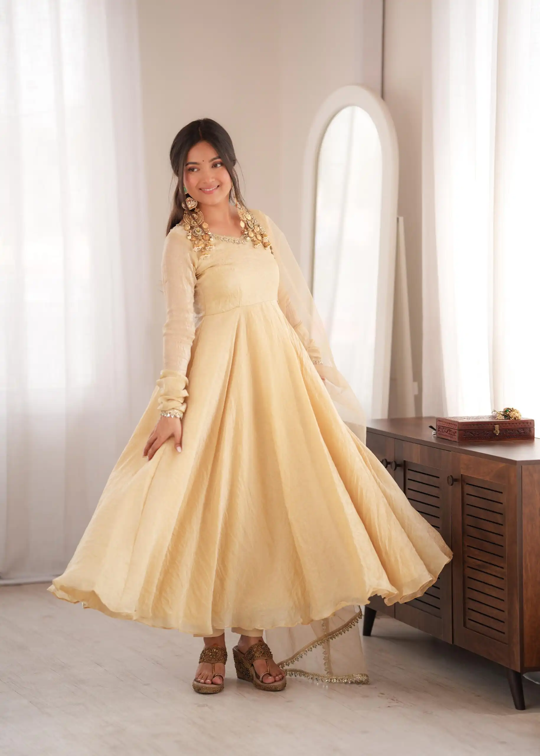 SRK 5355 Off White Doremon Crush Gown with Lace Work & Mirror Work. Exclusive Offer ₹2099. Delivery 4-6 Working Days. Shop now. | Gowns, Bollywood Gowns, Creative Gowns, Designer Gowns, Embroidered Gowns, Party Wear Gowns