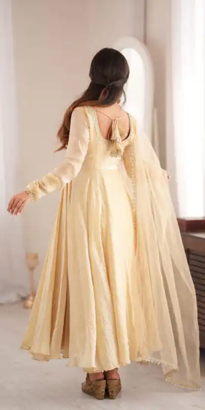 SRK 5355 Off White Doremon Crush Gown with Lace Work & Mirror Work. Exclusive Offer ₹2099. Delivery 4-6 Working Days. Shop now. | Gowns, Bollywood Gowns, Creative Gowns, Designer Gowns, Embroidered Gowns, Party Wear Gowns