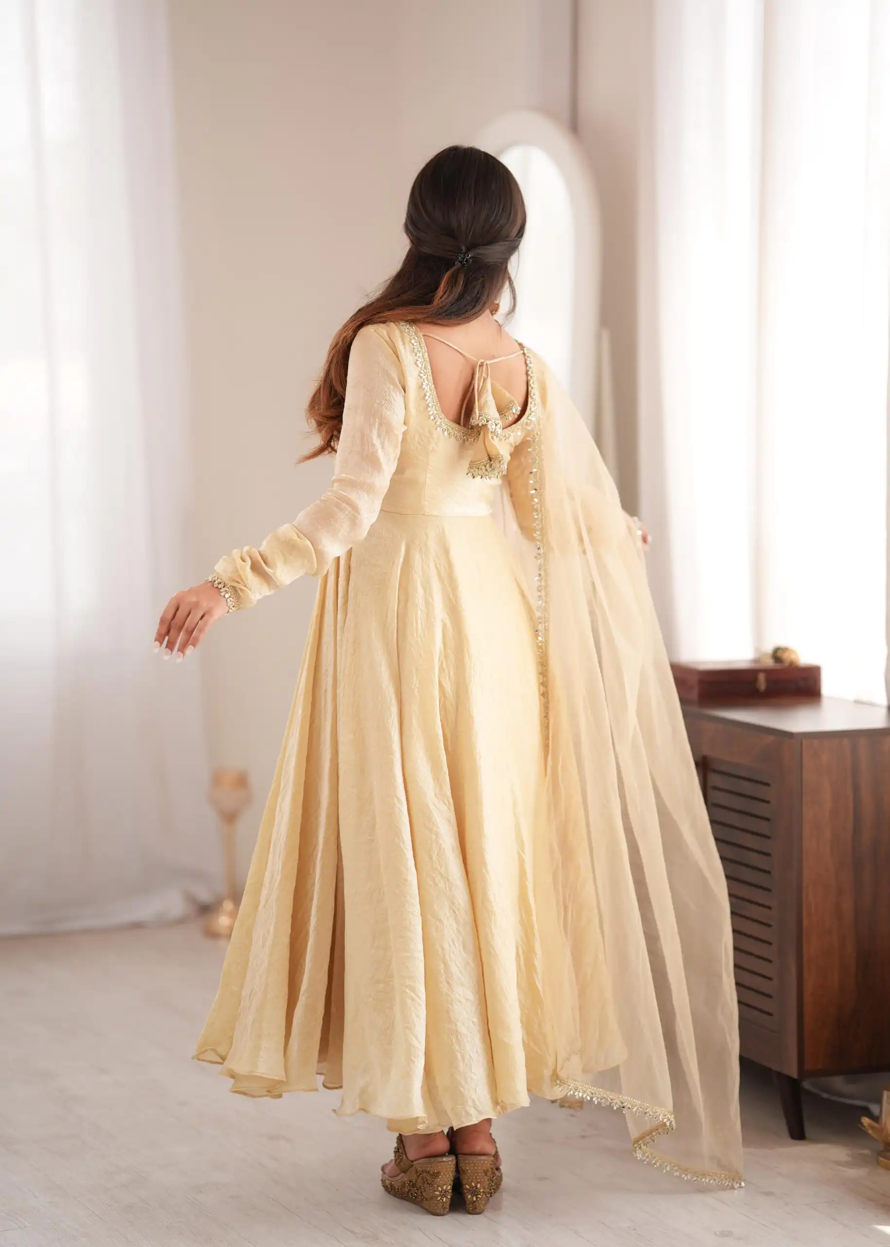 SRK 5355 Off White Doremon Crush Gown with Lace Work & Mirror Work. Exclusive Offer ₹2099. Delivery 4-6 Working Days. Shop now. | Gowns, Bollywood Gowns, Creative Gowns, Designer Gowns, Embroidered Gowns, Party Wear Gowns