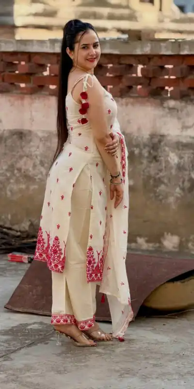 MF 476 Pink Embroidery Sequins Work Salwar Suit in Pink Maska Cotton Silk. Wedding, Party, Festive, Price 2049 - Delivery 4-6 Working Days. Shop now. | Jump Suits, Salwar suit, Casual Suits, Creative suits, Designer Suits, Palazzo Suits, Party Wear Suits, Patiala Suits, Straight Suits