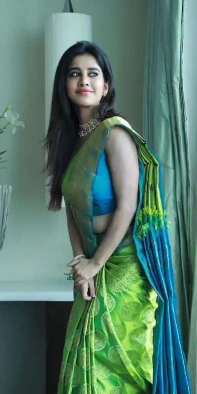 KP 4069 Green Soft Lichi Silk Cloth Saree Perfect for Wedding, Party, Family Gatherings, Sangeet, Festive Deal ₹1449. Delivery 4-6 Working Days | Designer Sarees, Modern Digital sarees, Sarees, Bollywood Sarees, Creative Sarees, Embroidered Sarees, Ethnic Saree, Party Wear Sarees