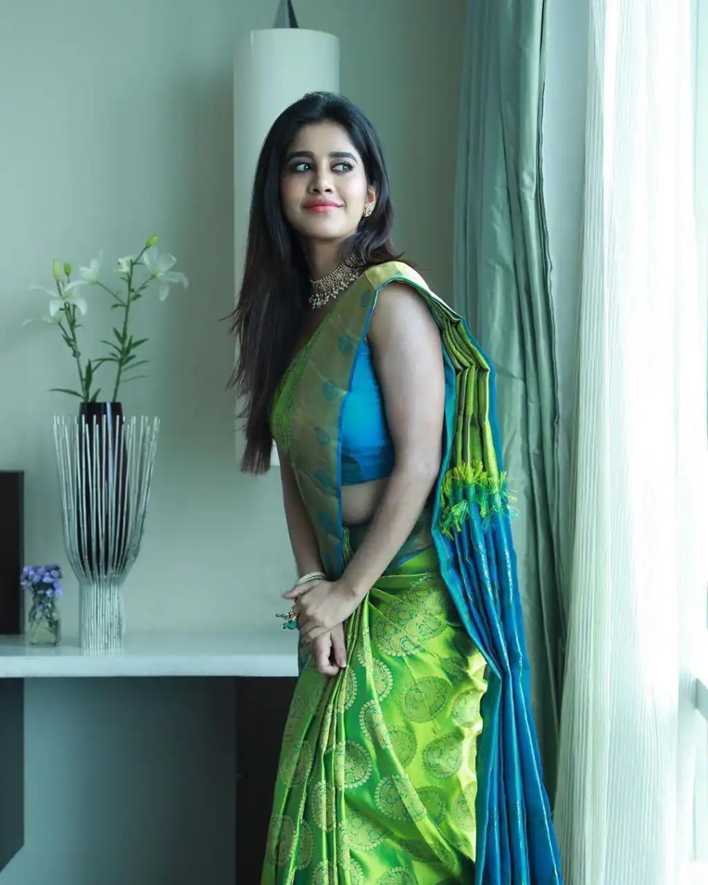 KP 4069 Green Soft Lichi Silk Cloth Saree Perfect for Wedding, Party, Family Gatherings, Sangeet, Festive Deal ₹1449. Delivery 4-6 Working Days | Designer Sarees, Modern Digital sarees, Sarees, Bollywood Sarees, Creative Sarees, Embroidered Sarees, Ethnic Saree, Party Wear Sarees
