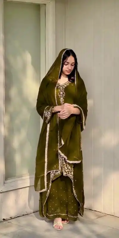 VLM 322 Mahendi Georgette Salwar Suit Perfect for Wedding, Party, Housewarming, Durga Puja, Festival Celebrations ā . Grab it for ā¹1949. Delivery 4-6 Workin | Jump Suits, Salwar suit, Casual Suits, Creative suits, Designer Suits, Palazzo Suits, Party Wear Suits, Patiala Suits, Straight Suits