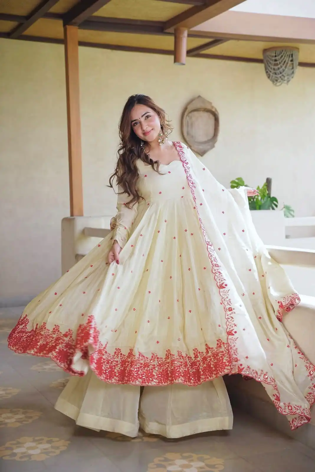 SRK 5360 Off White Dimond Silk Salwar Suit Perfect for Wedding, Party, Cultural Events, Traditional Day, Durga Puja –Affordable Price ₹2449/-. Delivery | Jump Suits, Salwar suit, Casual Suits, Creative suits, Designer Suits, Palazzo Suits, Party Wear Suits, Patiala Suits, Straight Suits
