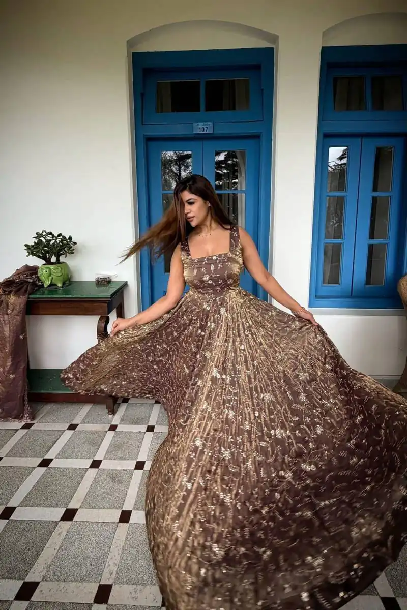 NSR 896 Purple Perfect for Wedding, Party, Makar Sankranti, Raksha Bandhan, Ganesh Chaturthi – Fendy Silk Gown. Festive Deal ₹2149. Delivery 4-6 Working Da | Gowns, Bollywood Gowns, Creative Gowns, Designer Gowns, Embroidered Gowns, Party Wear Gowns