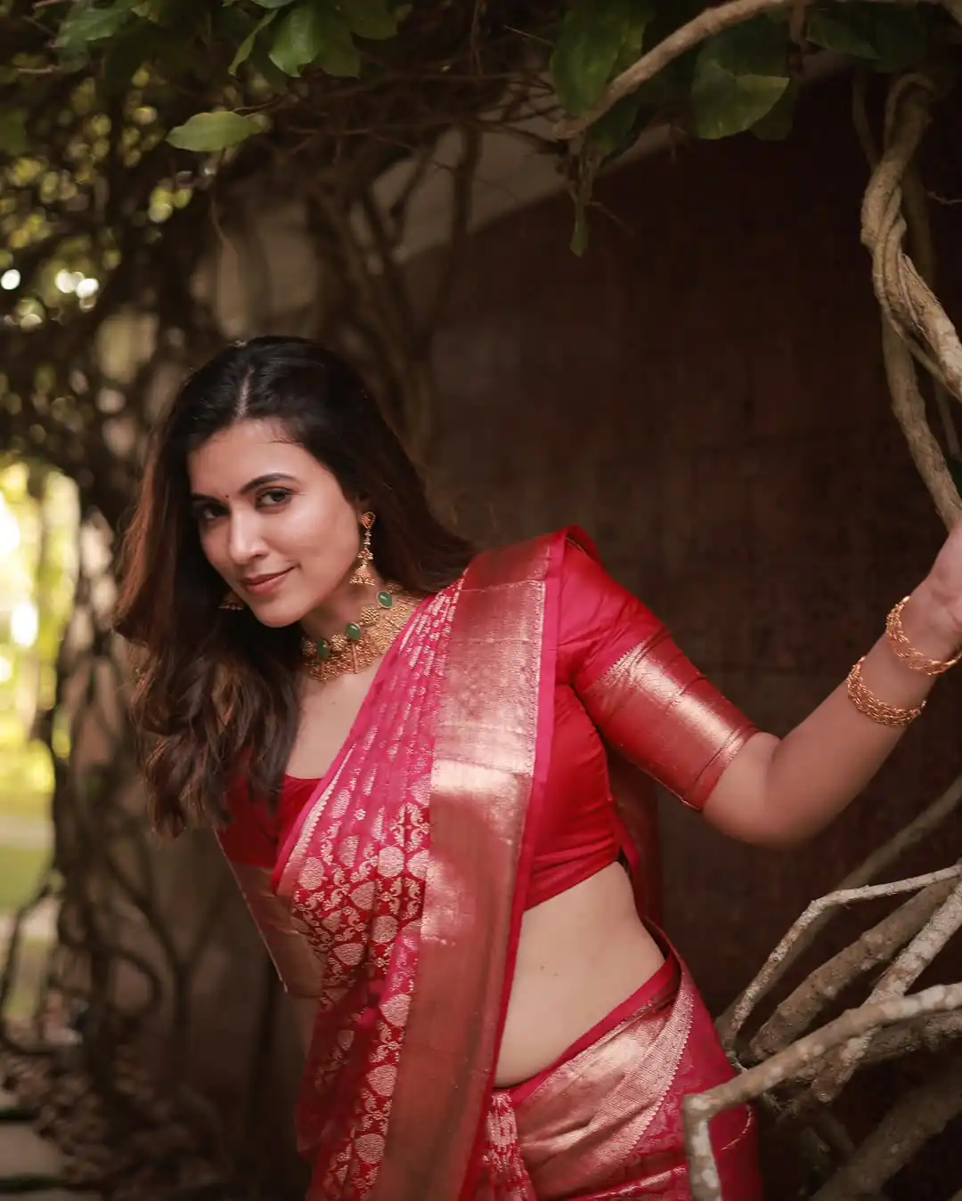 KPR 234 Gajri Soft Lichi Silk Saree with Lace Work & Lace Border. Introductory Price ₹1349. Delivery 4-6 Working Days. Shop now. | Designer Sarees, Modern Digital sarees, Sarees, Bollywood Sarees, Creative Sarees, Embroidered Sarees, Ethnic Saree, Party Wear Sarees
