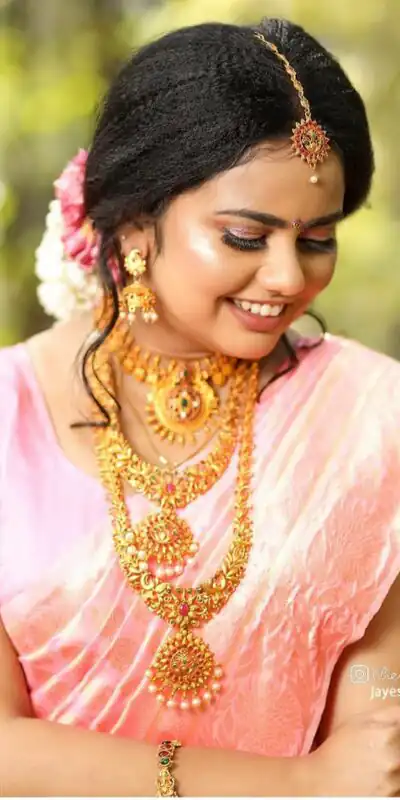 KPR 061 peach Soft Lichi Silk Saree with Lace Work & Lace Border. Introductory Price ₹1349. Delivery 4-6 Working Days. Shop now. | Designer Sarees, Modern Digital sarees, Sarees, Bollywood Sarees, Creative Sarees, Embroidered Sarees, Ethnic Saree, Party Wear Sarees