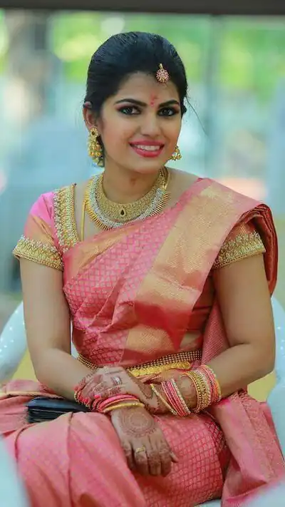 KP 2098 Peach Soft Lichi Silk Cloth Saree Perfect for Wedding, Party, Family Gatherings, Sangeet, Ethnic Day – . Festive Deal ₹1349. Delivery 4-6 Workin | Designer Sarees, Modern Digital sarees, Sarees, Bollywood Sarees, Creative Sarees, Embroidered Sarees, Ethnic Saree, Party Wear Sarees
