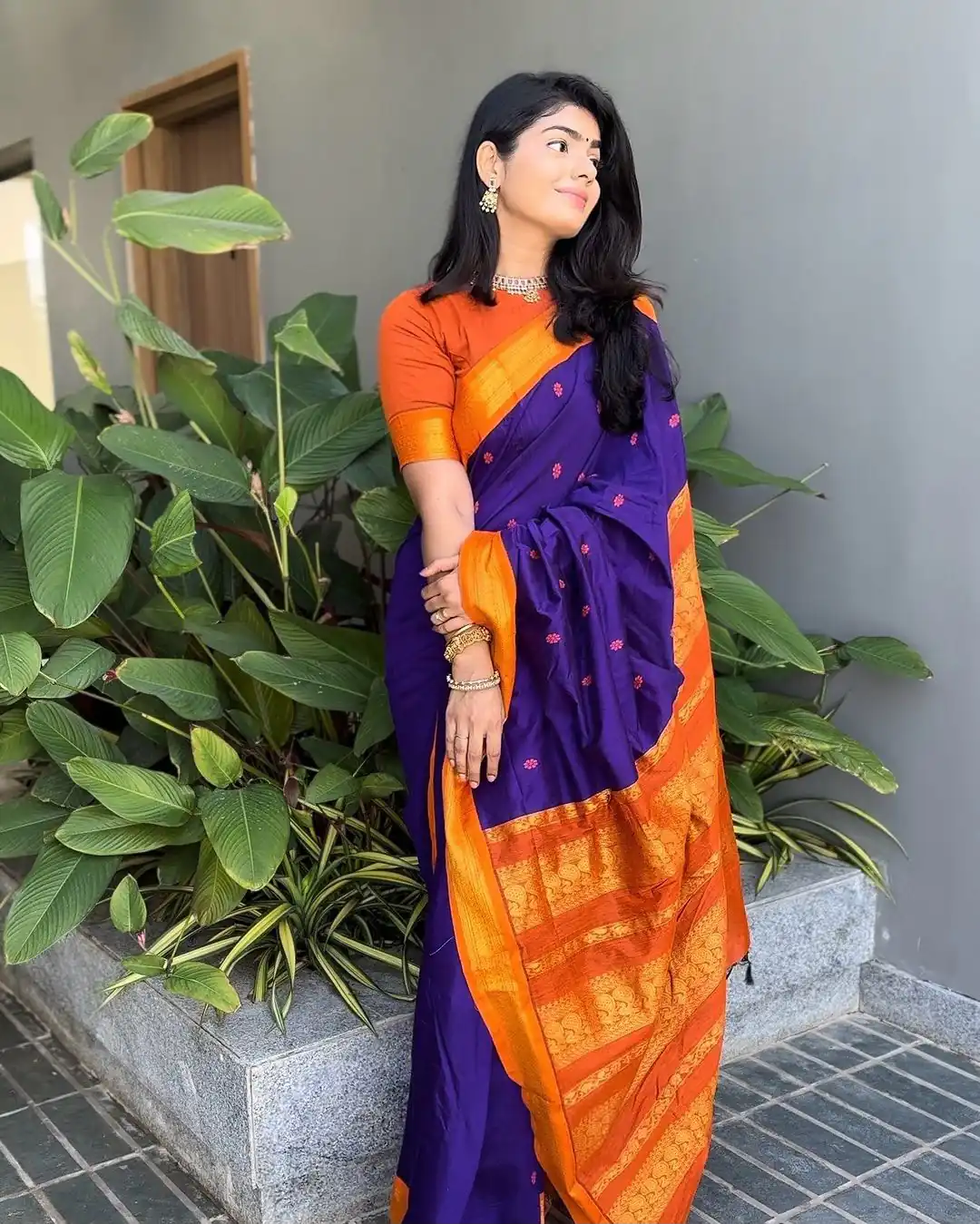 KP 6092 Royal Blue Soft Lichi Silk Cloth Saree Perfect for Wedding, Party, Family Gatherings, Sangeet, Festive Deal ₹1449. Delivery 4-6 Working Days | Designer Sarees, Modern Digital sarees, Sarees, Bollywood Sarees, Creative Sarees, Embroidered Sarees, Ethnic Saree, Party Wear Sarees