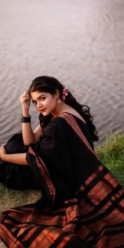 KPR 159 Black Soft Lichi Silk Cloth Saree Perfect for Wedding, Party, Family Gatherings, Sangeet, Ethnic Day – . Festive Deal ₹1349. Delivery 4-6 Workin | Designer Sarees, Modern Digital sarees, Sarees, Bollywood Sarees, Creative Sarees, Embroidered Sarees, Ethnic Saree, Party Wear Sarees