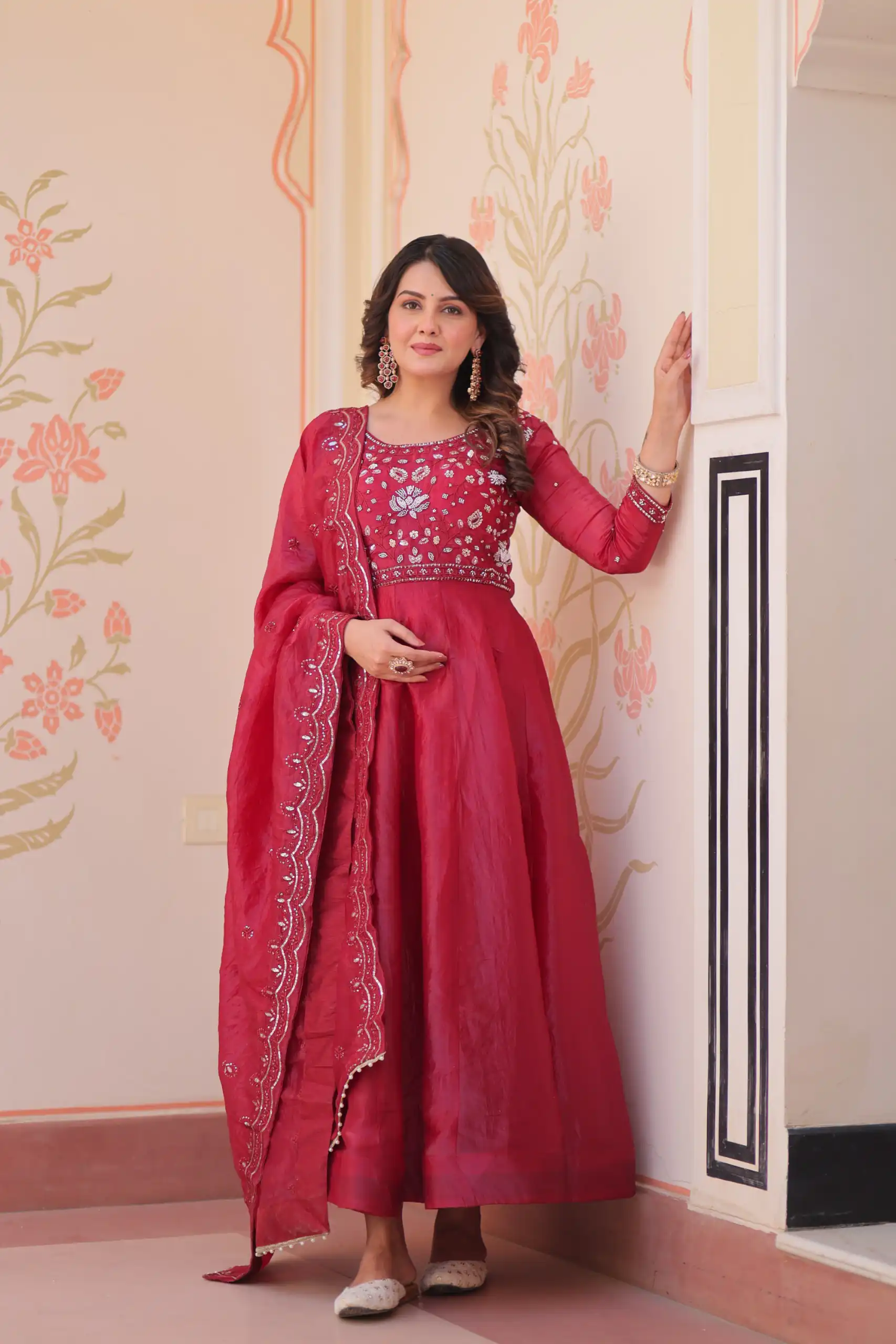 KA 1230 Red in Gold Crush Zari Work & Embroidery Work Gown . Affordable Price ₹1999. Delivery 4-6 Working Days. Shop now. | Gowns, Bollywood Gowns, Creative Gowns, Designer Gowns, Embroidered Gowns, Party Wear Gowns