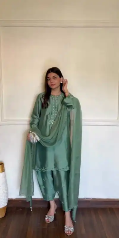 KD 1624 Pista American Silk Salwar Suit Perfect for Wedding, Party, Onam, Family Gatherings, Baisakhi – . Affordable Price ₹2049. Delivery 4-6 Working Days | Jump Suits, Salwar suit, Casual Suits, Creative suits, Designer Suits, Palazzo Suits, Party Wear Suits, Patiala Suits, Straight Suits