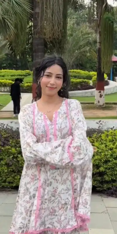 SRK 3180 Pink Natural Crep Lace Work & Digital Print Salwar Suit . Exclusive Offer ₹1949. Delivery 4-6 Working Days. Shop now. | Jump Suits, Salwar suit, Casual Suits, Creative suits, Designer Suits, Palazzo Suits, Party Wear Suits, Patiala Suits, Straight Suits