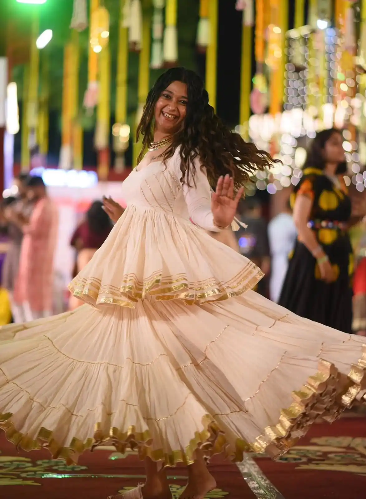 PC 586 White Color Pure Cotton Lehenga Choli with Cowrie Work. Festive Deal ₹2549. Delivery 4-6 Working Days. Online Shop now. | Lehenga, Bollywood Lehenga, Creative Lehenga, Designer Lehenga, Embroidered Lehenga, Party Wear Lehenga
