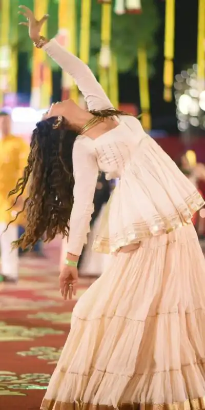 PC 586 White Color Pure Cotton Lehenga Choli with Cowrie Work. Festive Deal ₹2549. Delivery 4-6 Working Days. Online Shop now. | Lehenga, Bollywood Lehenga, Creative Lehenga, Designer Lehenga, Embroidered Lehenga, Party Wear Lehenga