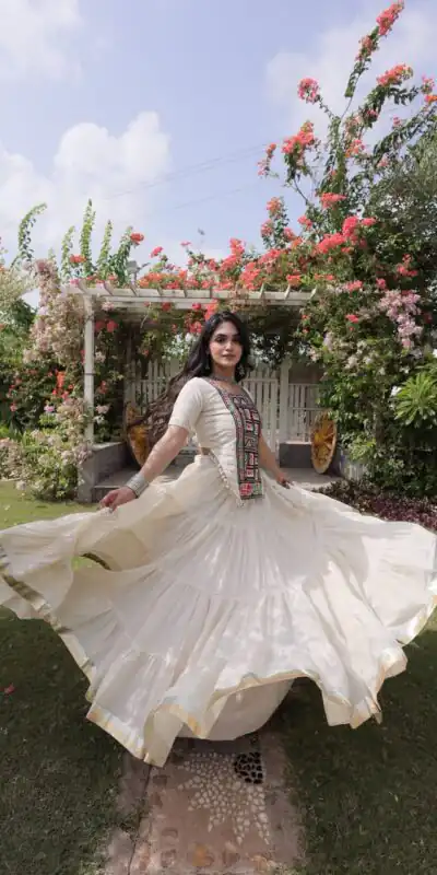PKA 5078 White Kora Cotton Lehenga Choli erfect for Wedding, Party, Haldi, Traditional Day, Makar Sankranti – . Special Price ₹2649. Delivery 4-6 Working | Lehenga, Bollywood Lehenga, Creative Lehenga, Designer Lehenga, Embroidered Lehenga, Party Wear Lehenga