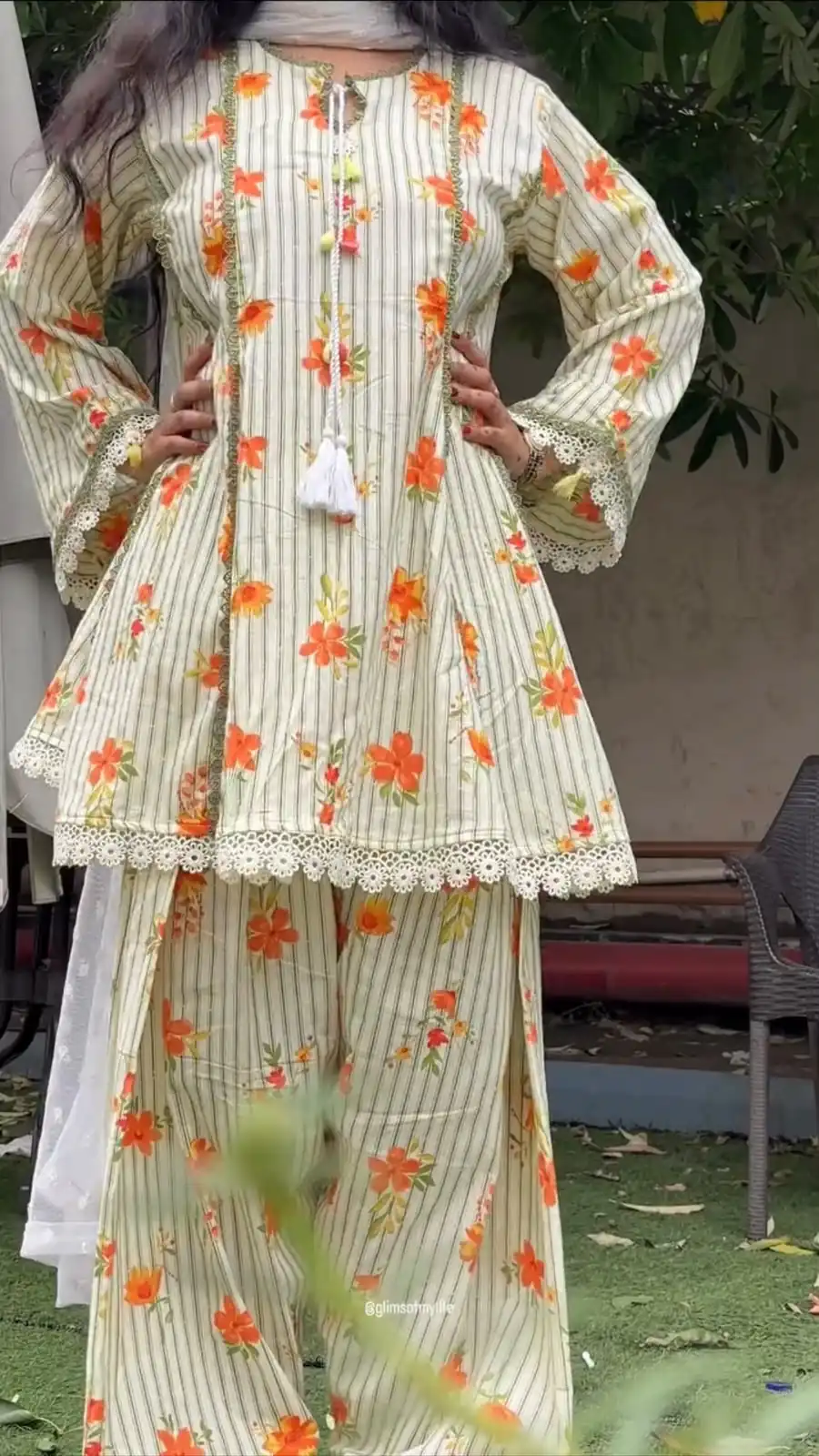 SRK 5362 Off White Natural Crep Lace Work & Digital Print Salwar Suit . Exclusive Offer ₹1899. Delivery 4-6 Working Days. Shop now. | Jump Suits, Salwar suit, Casual Suits, Creative suits, Designer Suits, Palazzo Suits, Party Wear Suits, Patiala Suits, Straight Suits