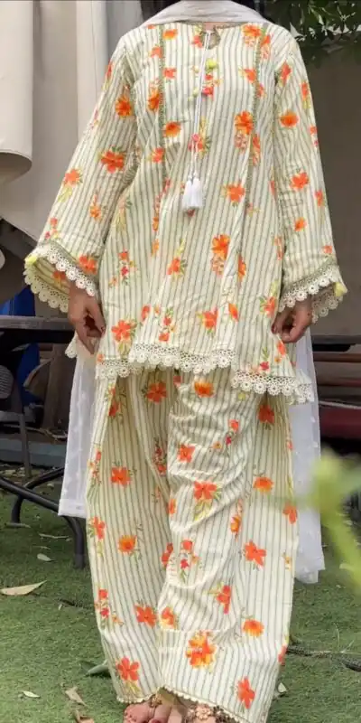 SRK 5362 Off White Natural Crep Lace Work & Digital Print Salwar Suit . Exclusive Offer ₹1899. Delivery 4-6 Working Days. Shop now. | Jump Suits, Salwar suit, Casual Suits, Creative suits, Designer Suits, Palazzo Suits, Party Wear Suits, Patiala Suits, Straight Suits