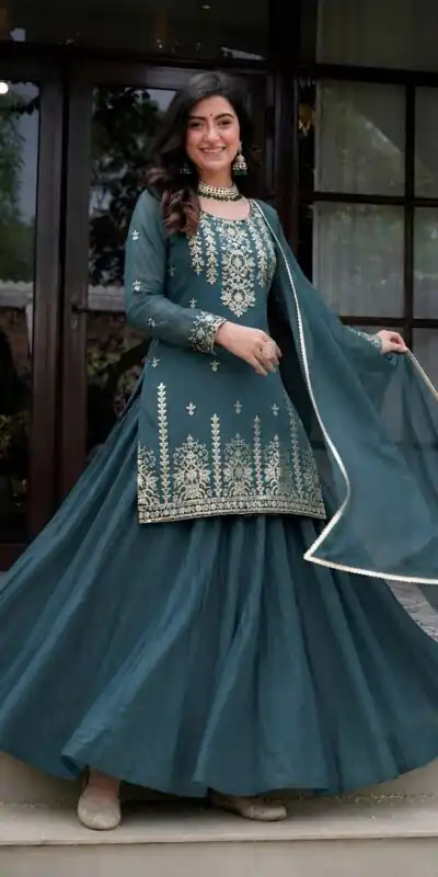 MD 3101 Teal Roman Cotton Lehenga Choli. Perfect for Wedding, Party, Makar Sankranti, Pooja, Anniversary – Grab it for ₹2099. Delivery 4-6 Working Day | Lehenga, Bollywood Lehenga, Creative Lehenga, Designer Lehenga, Embroidered Lehenga, Party Wear Lehenga