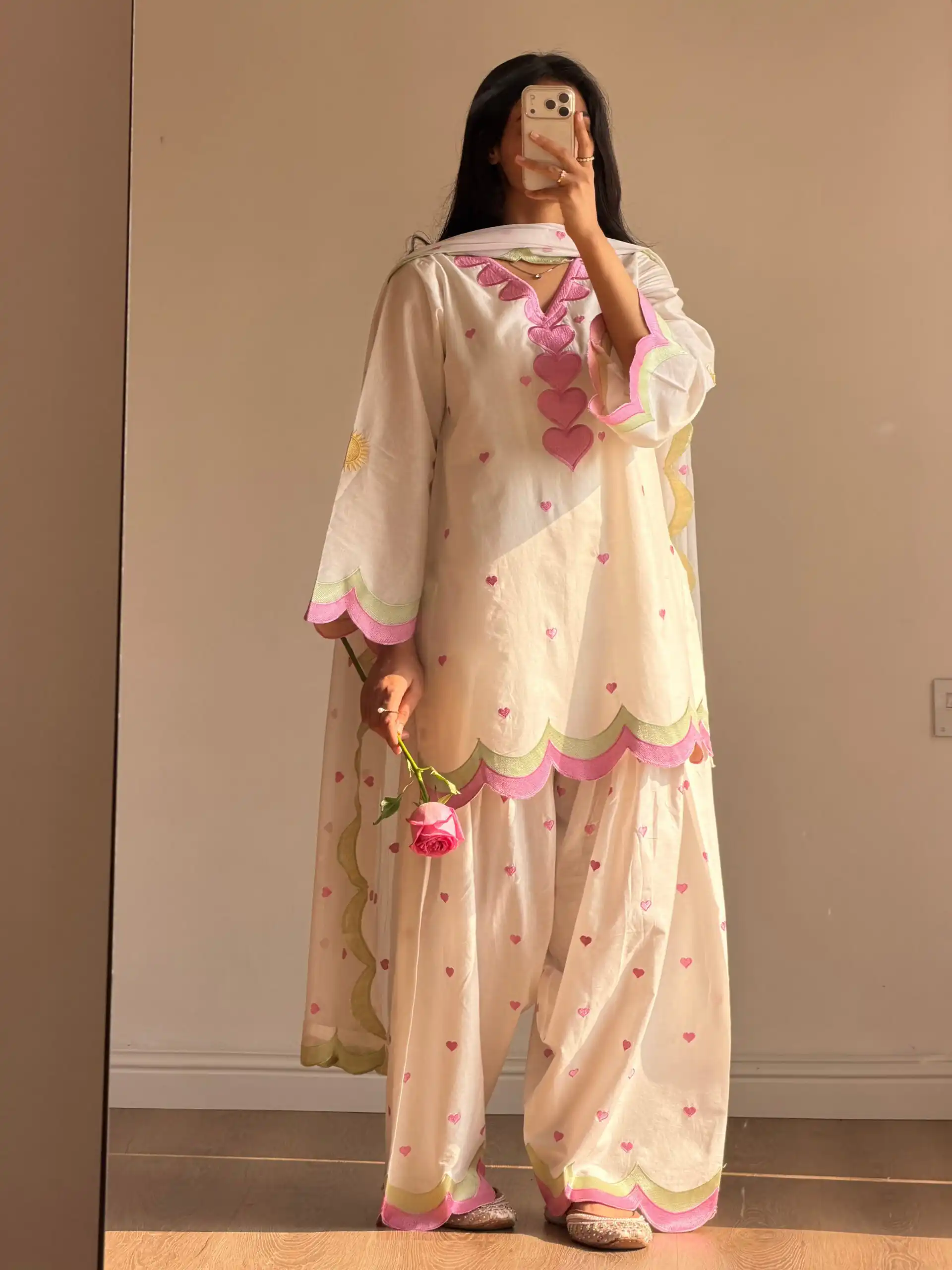 Graceful White Mul Chanderi Silk Embroidery Work Salwar Suit - Image 4