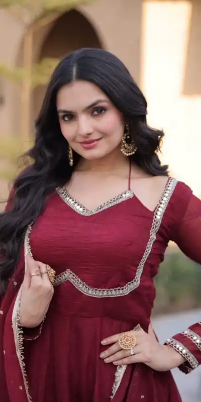 Alternative view of Pretty Maroon Silver Crunchy Mirror Lace Work Gown