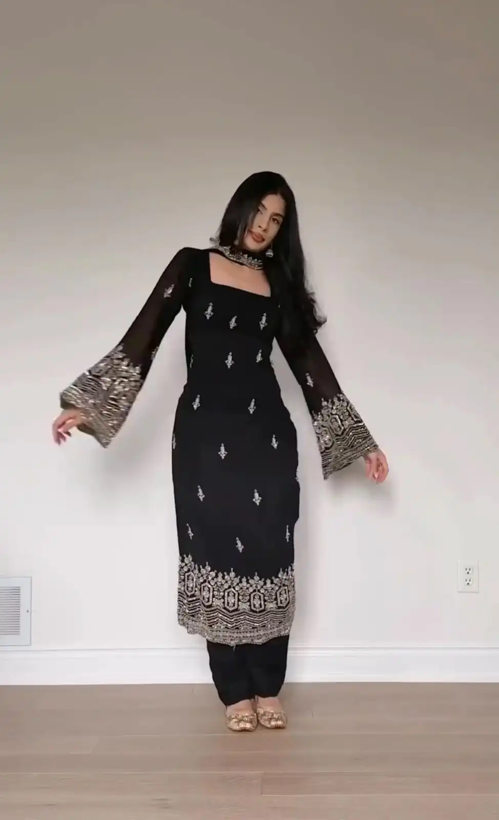 Simple Black Faux Georgette Embroider Work Salwar Suit