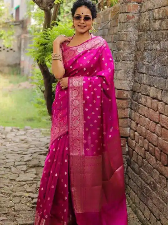 KP 7000 Pink Soft Lichi Silk Cloth Saree Perfect for Wedding, Party, Family Gatherings, Sangeet, Ethnic Day – . Festive Deal ₹1549. Delivery 4-6 Working | Designer Sarees, Modern Digital sarees, Sarees, Bollywood Sarees, Creative Sarees, Embroidered Sarees, Ethnic Saree, Party Wear Sarees