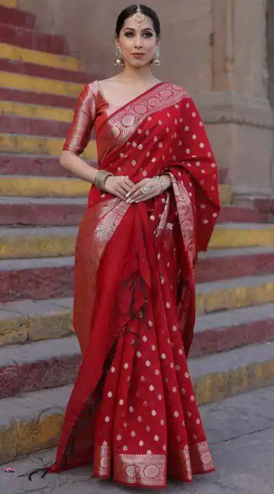 KP 7000 Red Soft Lichi Silk Cloth Saree Perfect for Wedding, Party, Family Gatherings, Sangeet, Ethnic Day – . Festive Deal ₹1549. Delivery 4-6 Working | Designer Sarees, Modern Digital sarees, Sarees, Bollywood Sarees, Creative Sarees, Embroidered Sarees, Ethnic Saree, Party Wear Sarees