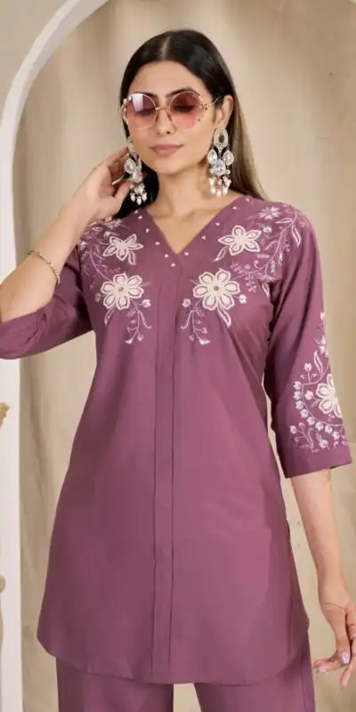 DIVA 169 Onion Colour Rayon Cotton Kurti with Embroidery Work. Introductory Price ₹1999. Delivery 4-6 Working Days. Shop now. | Kurti, Bollywood Kurti, Creative Kurtis, Designer Kurti, Party Wear Kurti, Selfie Kurti