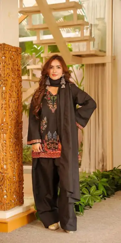 Fancy Black Rayon Thread Work Salwar Suit