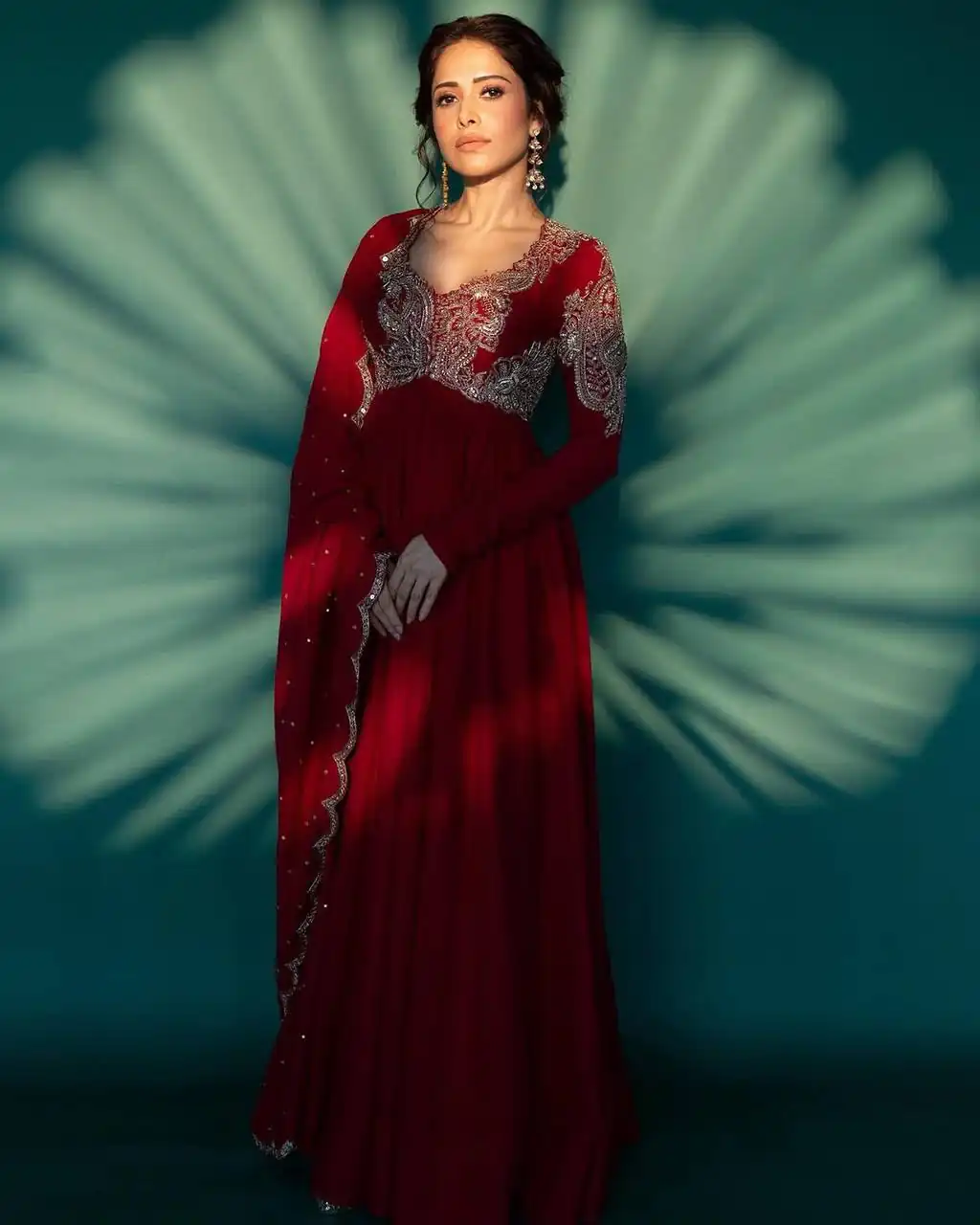 Fantastic Red Chinon Embroidery Lace Work Gown - Image 4