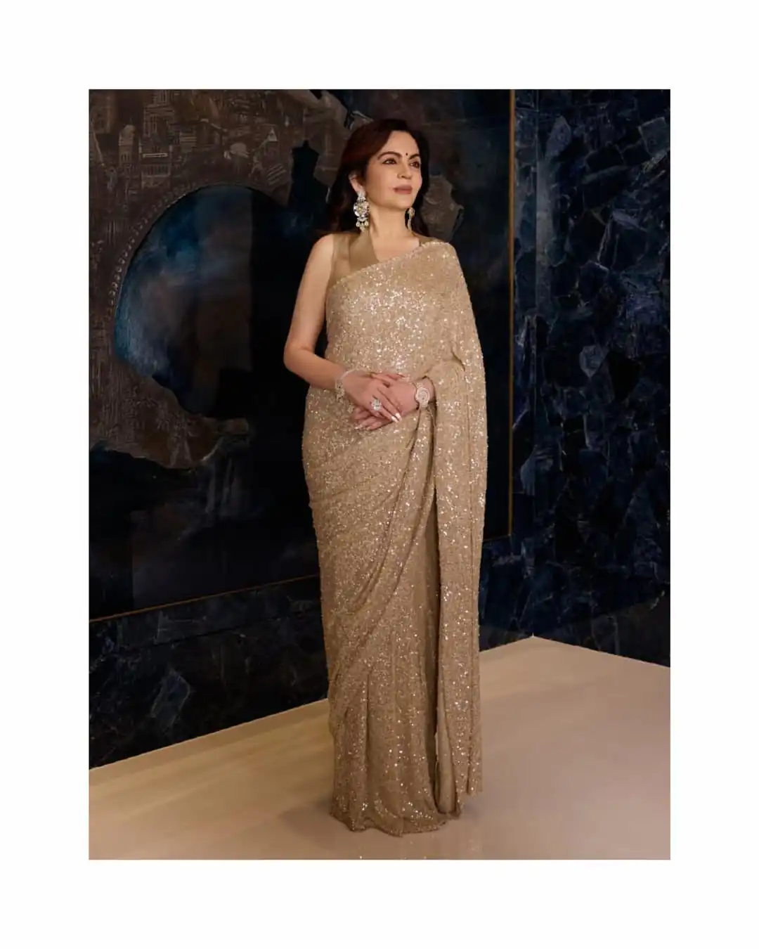 Super Gold Georgette Khichdi Sequence Work Saree - Image 2
