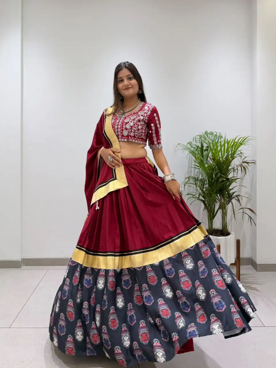 Trendy Red Rayon Embroider Work Lehenga Choli - Image 5