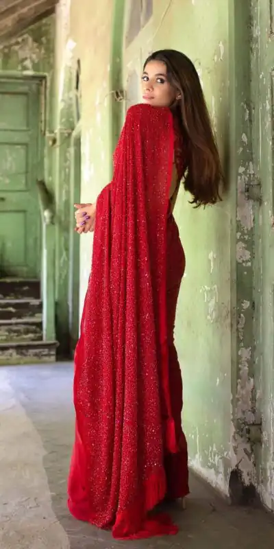 KT 186 Red Saree : Georgette Blouse : Bangalori Silk Work : Fancy Sequence Work Wedding, Festive @1599/- Only | Sarees, Bollywood Sarees, Creative Sarees, Designer Sarees, Embroidered Sarees, Ethnic Saree, Party Wear Sarees