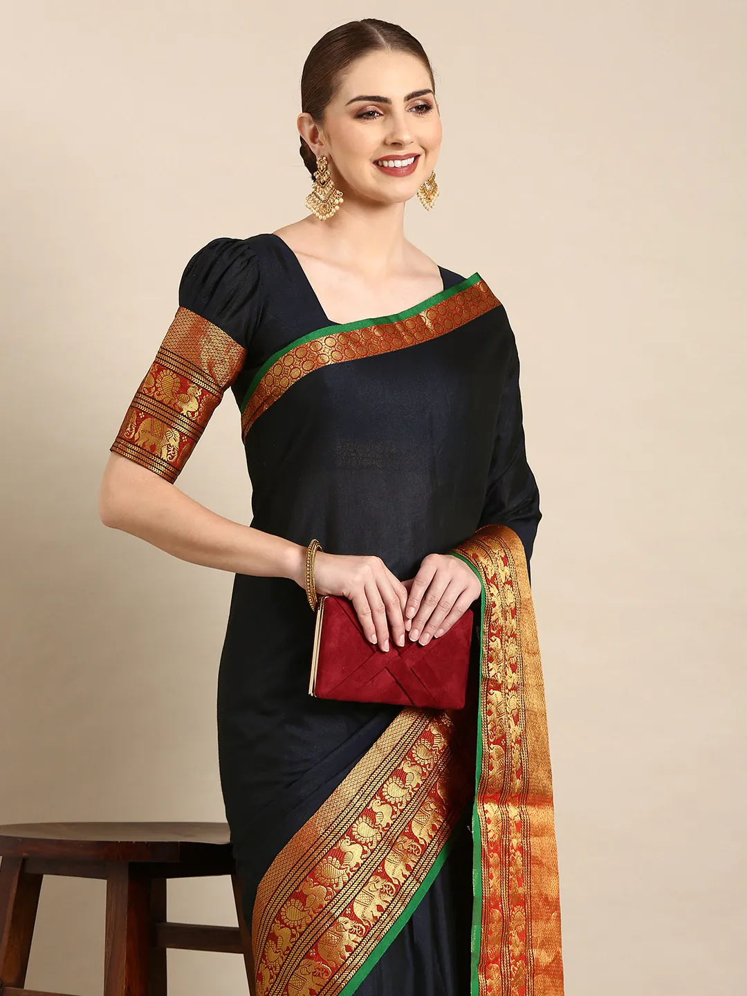 Brilliant Black Color Narayan Pet Zari Weaving Work Saree - Image 2