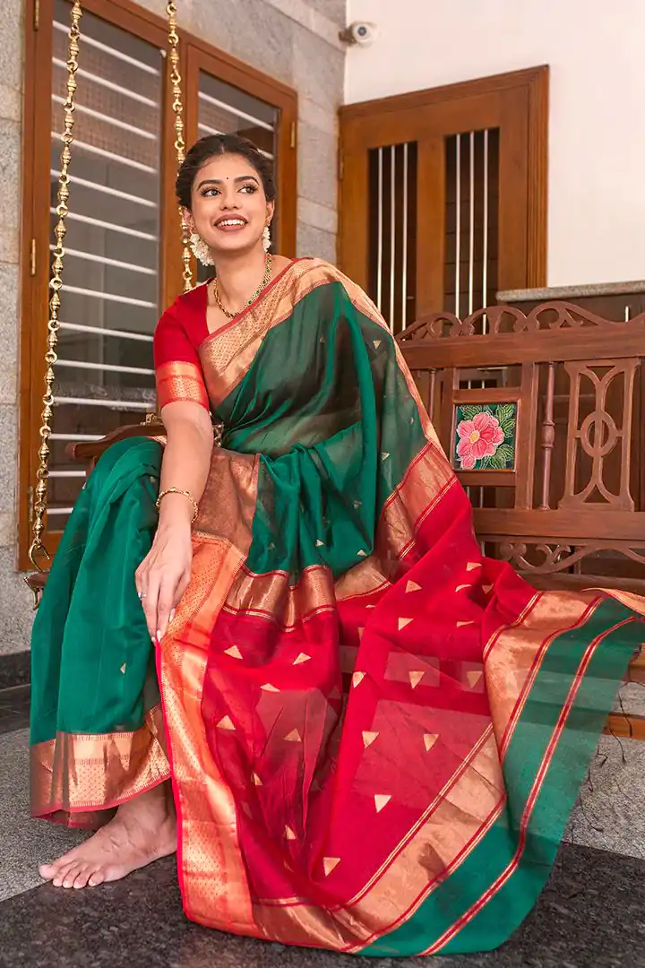Nice-Looking Green Color Soft Banarasi Lichi Silk Saree - Image 7