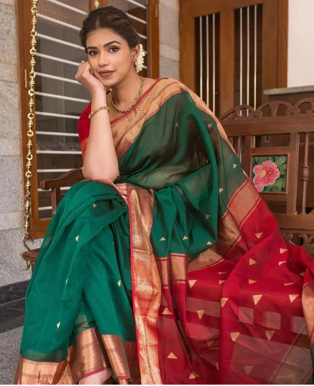 Nice-Looking Green Color Soft Banarasi Lichi Silk Saree - Image 6