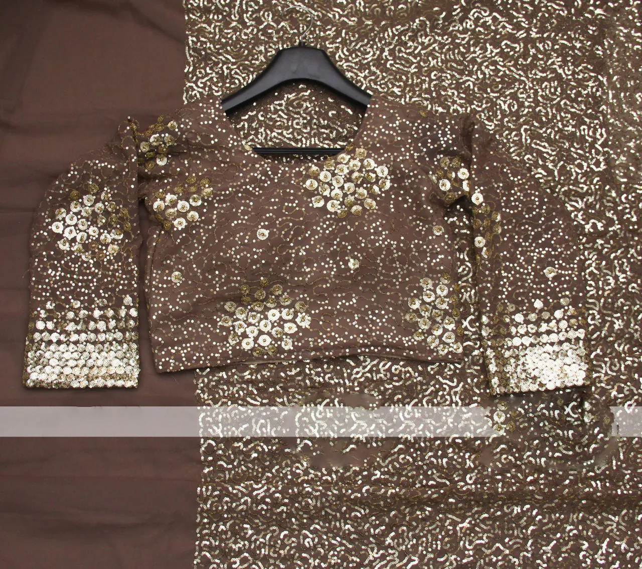 Sabyasachi Gold Color Fancy Thread Sequence Work Party Wear Saree - Image 4