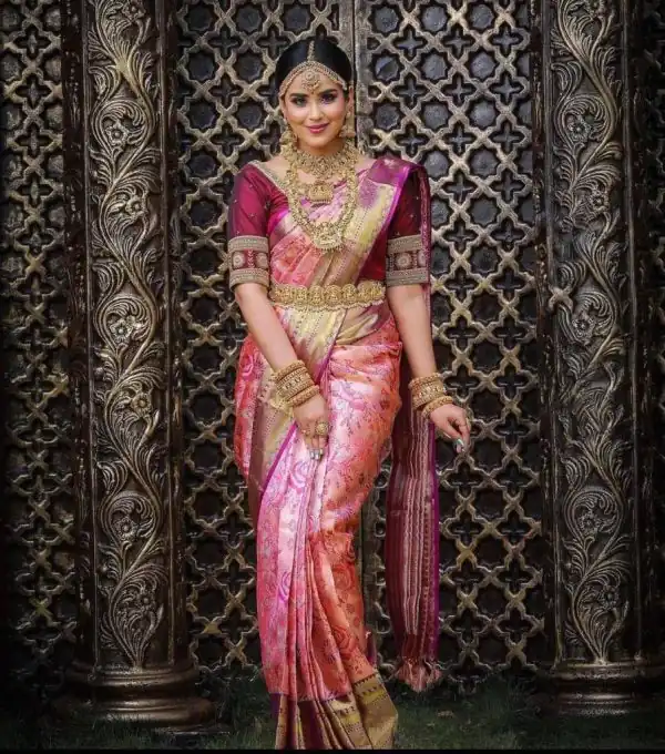 Luminous Pink Soft Lichi Silk Ordinary Design Rich Pallu Saree