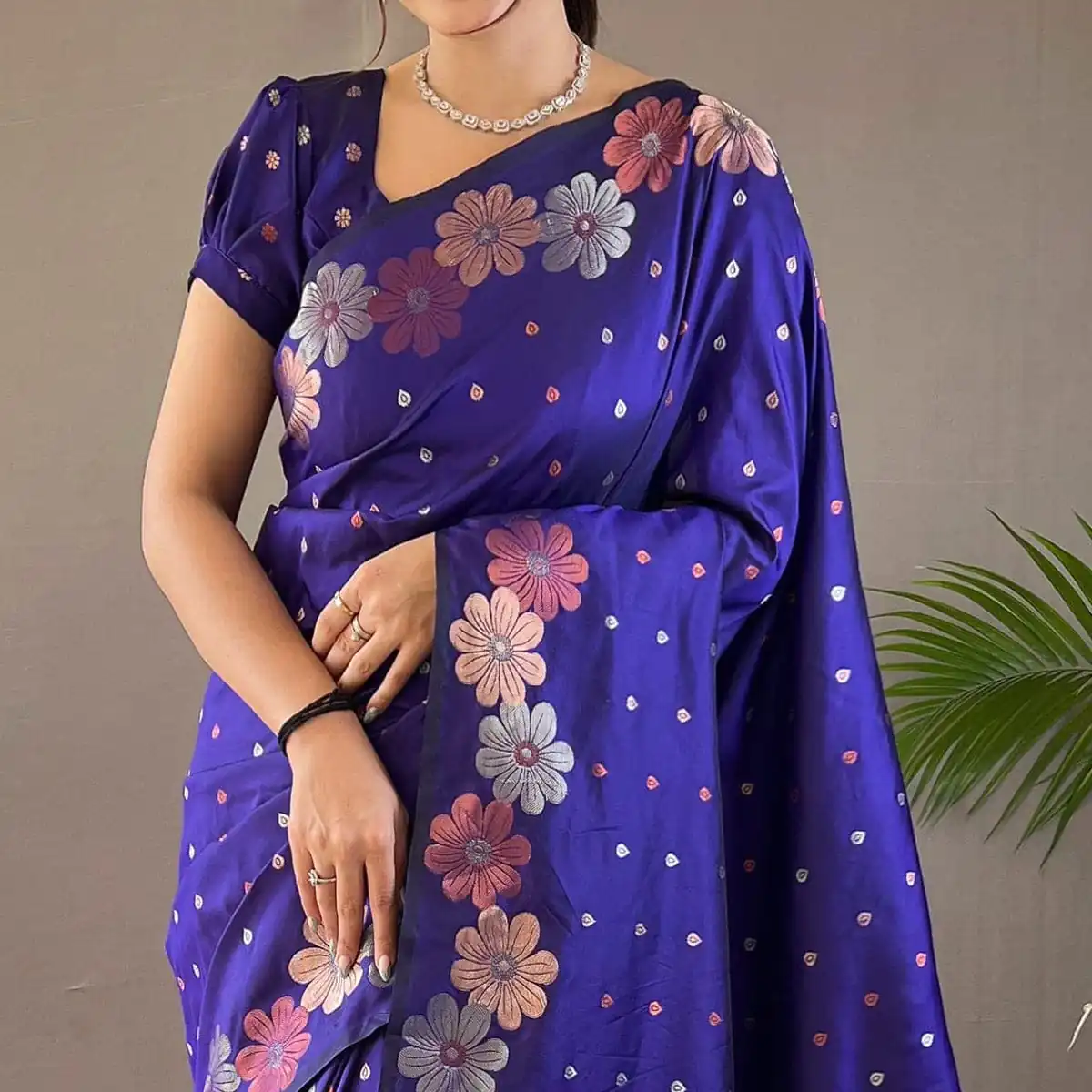 Nice Blue Color Soft Lichi Silk Ordinary Design Rich Pallu Saree - Image 4
