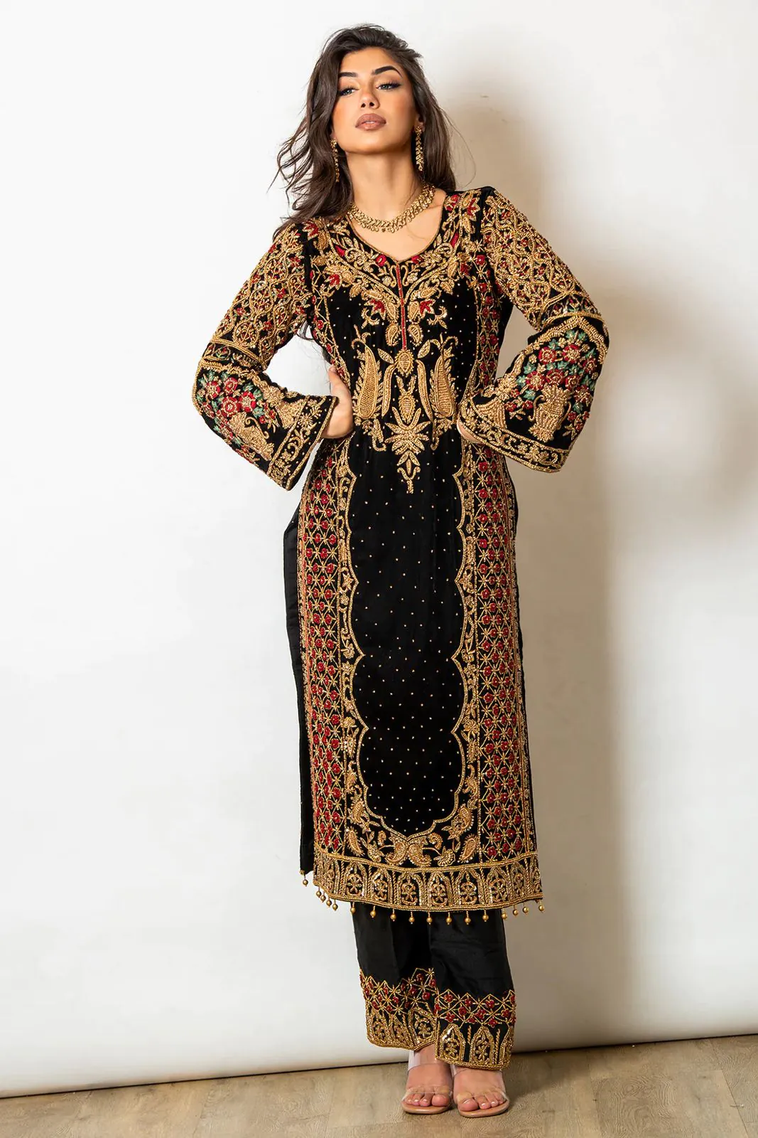 Sublime Black Color Foix Georgette Thread Sequence Anarkali Suit