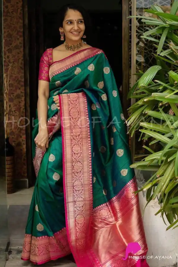 Superb Green Color Soft Lichi Silk Cloth Beautiful Rich Pallu Saree