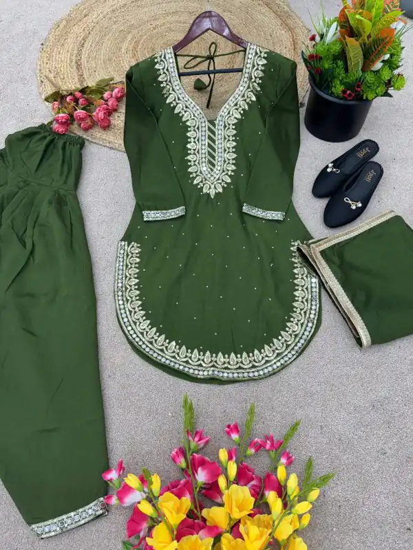 Exotic Green Color Pure Chinnon Embroidery Diamond Salwar Suit