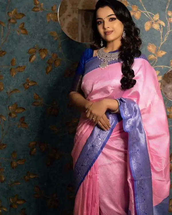 Mesmerizing Light Pink Color Soft Lichi Silk Beautiful Design Saree